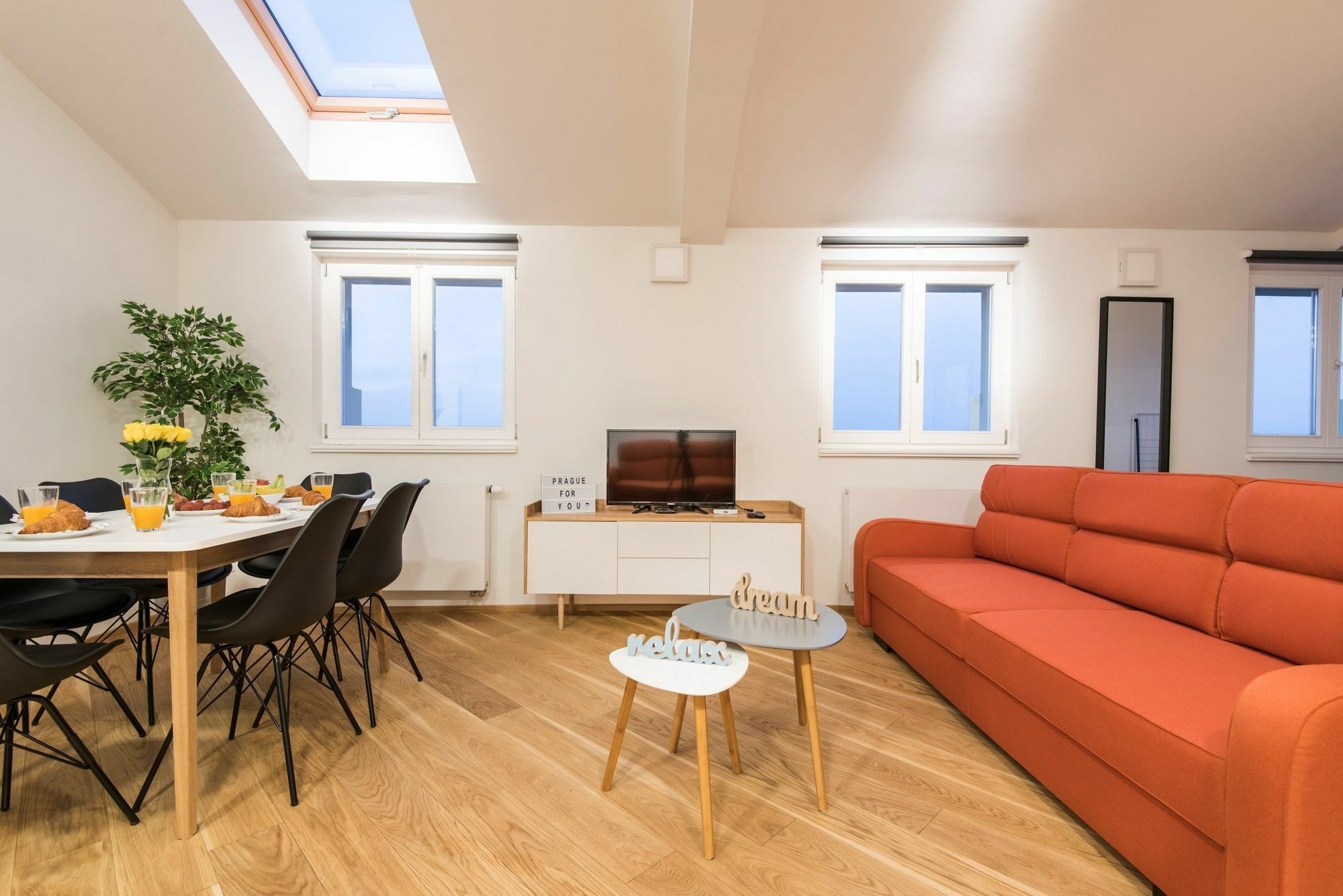 Rehorova Apartments Прага Экстерьер фото